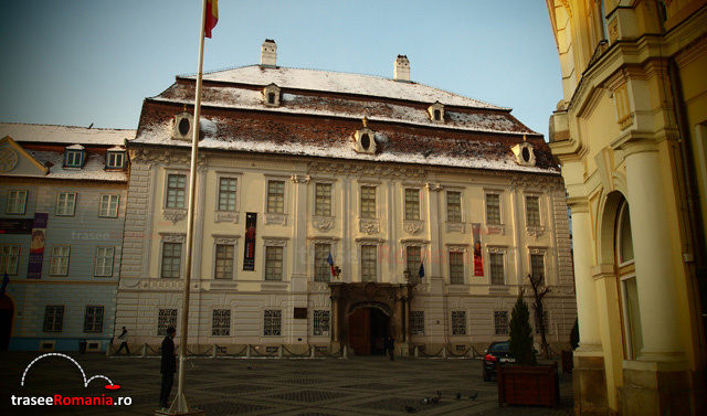 Palatul Brukenthal in prezent Muzeul Brukenthal Piata Mare Sibiu